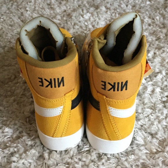 Nike Blazer Mid Rebel Yellow BQ4022-700 Pins 9 - Picture 5 of 8